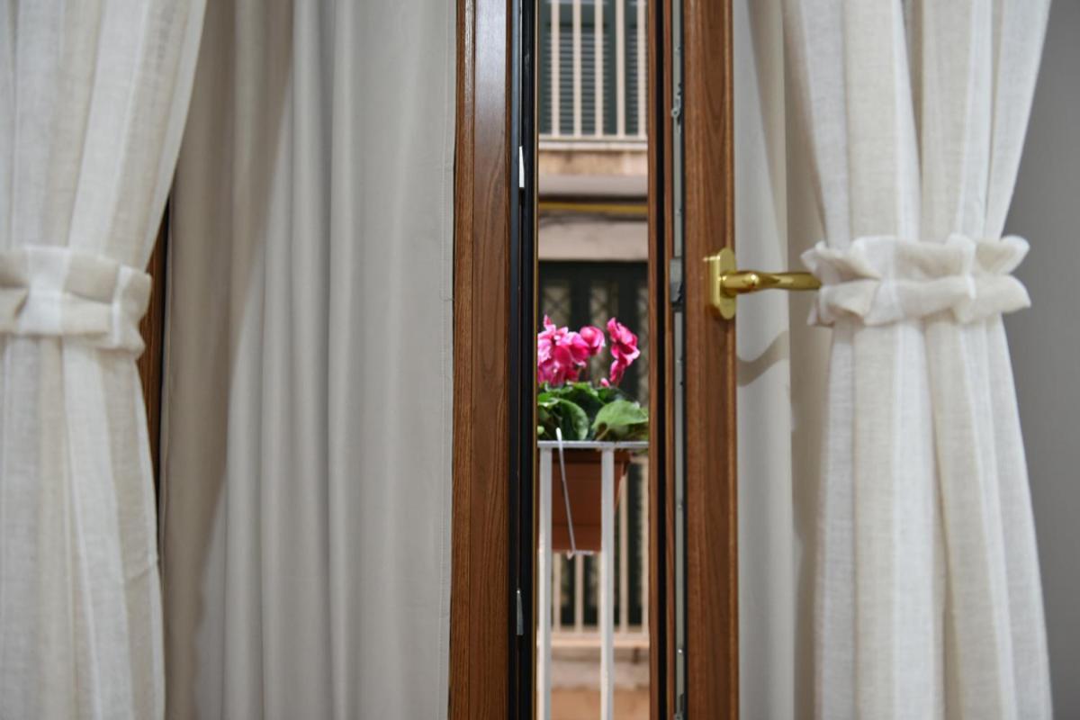 Montesantogroup Sorrento Room Naples Exterior photo